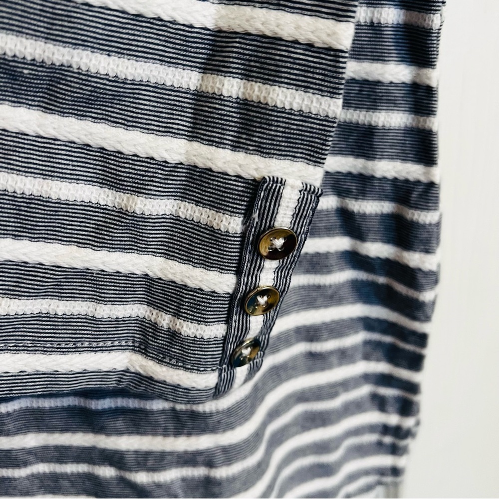 Croft & Barrow Striped top - Picture 2 of 4